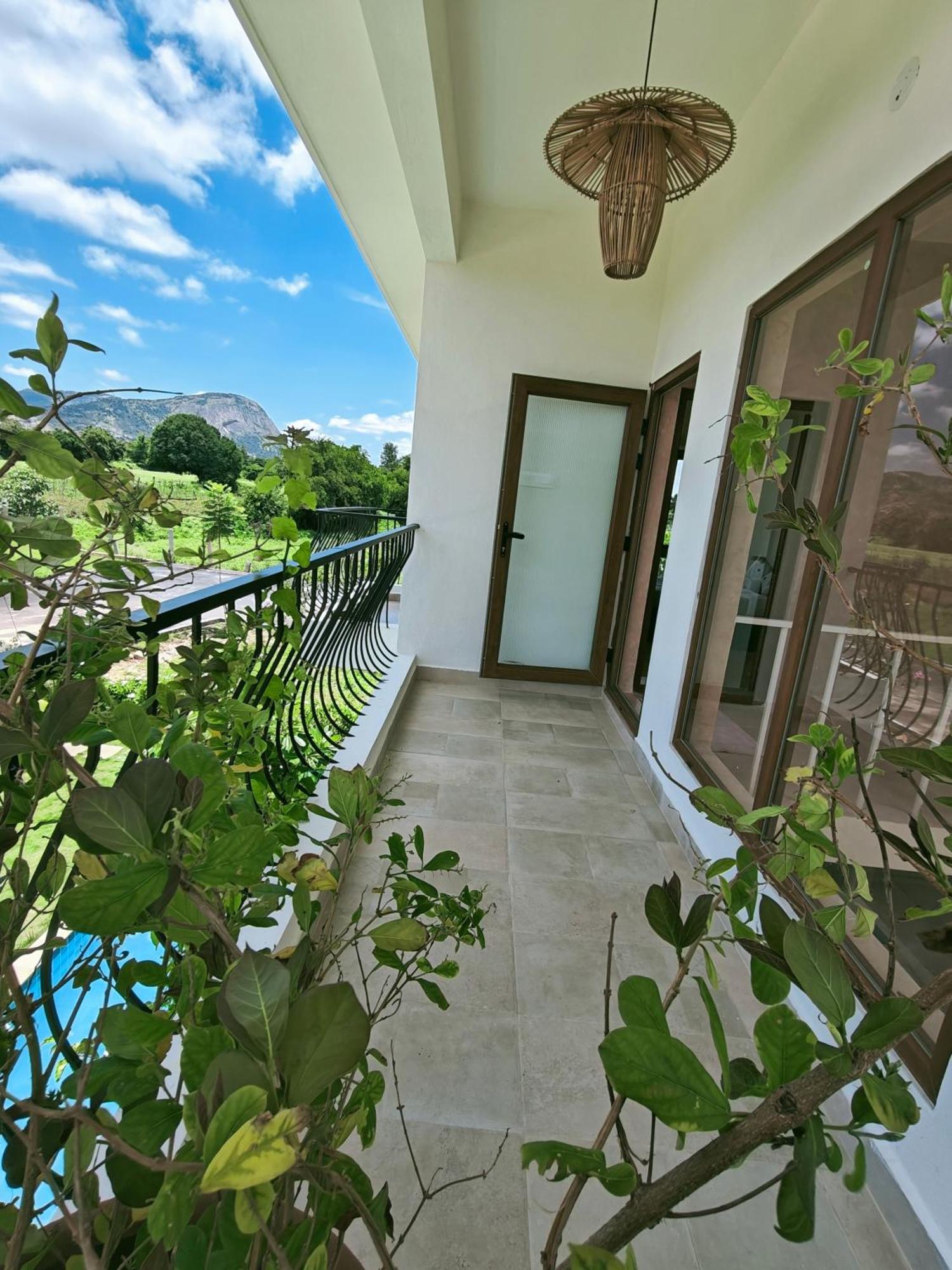 Tuscan Breeze, Nandi Hills Nandigunda Экстерьер фото